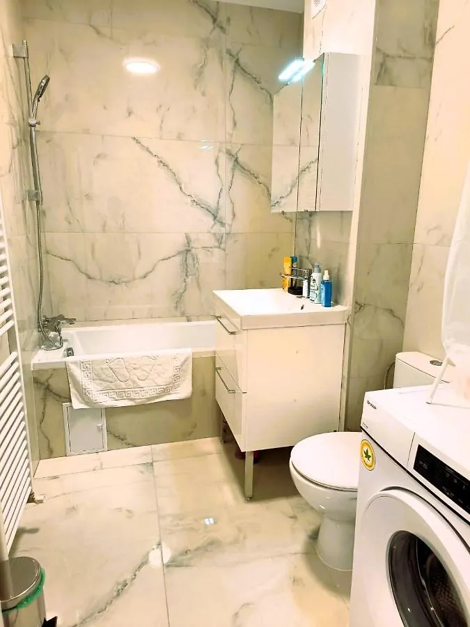 Apartment At The Top Plaza Studio 2 Bucharest