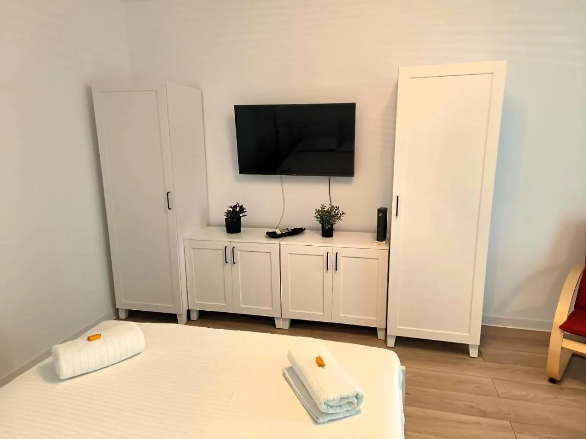 Apartment At The Top Plaza Studio 2 Bucharest Romania